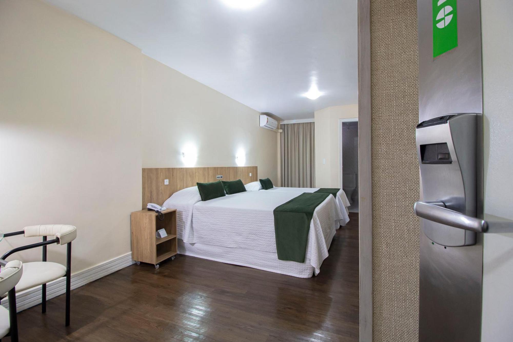 Hotel Nacional Inn Curitiba Torres Extérieur photo
