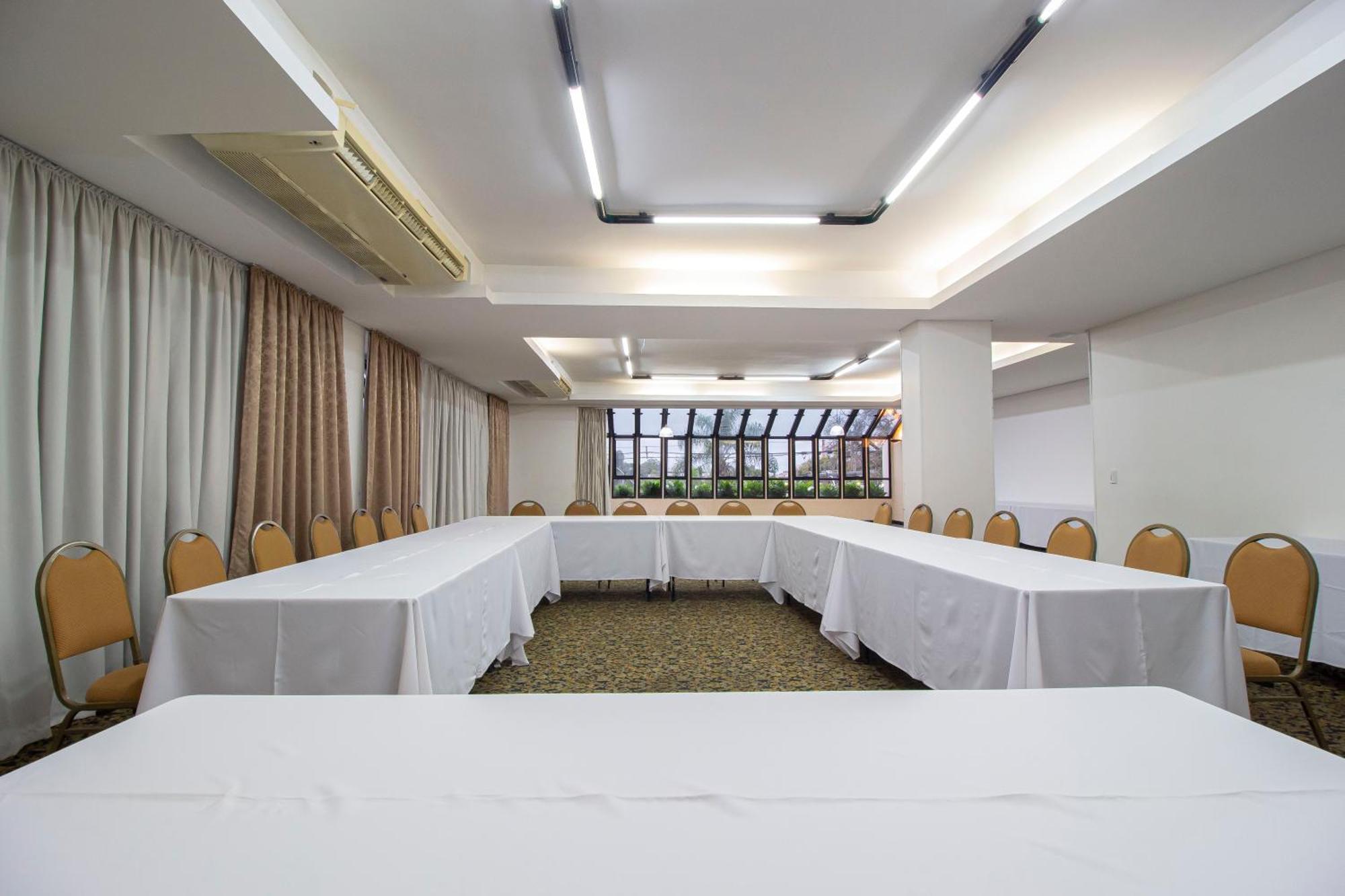 Hotel Nacional Inn Curitiba Torres Extérieur photo