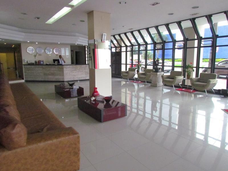Hotel Nacional Inn Curitiba Torres Extérieur photo